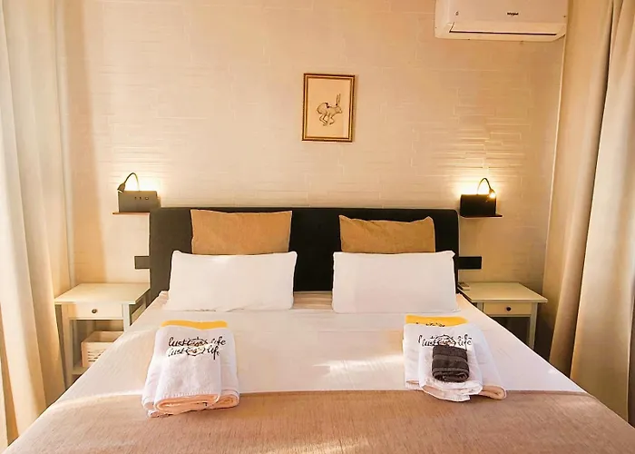 With Heated Pool & Jacuzzi Villa Playa Blanca (Lanzarote)