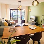 Villa With Heated Pool & Jacuzzi Playa Blanca (Lanzarote)