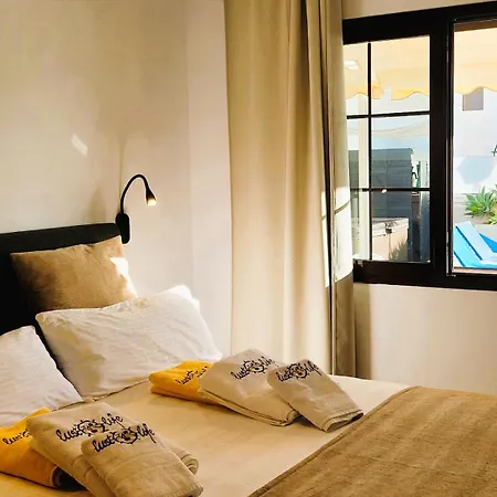 Villa Vista With Heated Pool & Jacuzzi