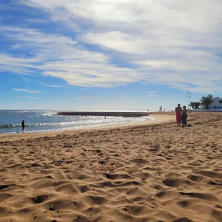 With Heated Pool & Jacuzzi Villa *