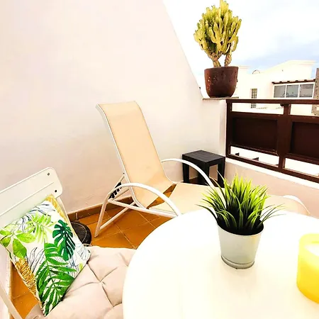 Vila With Heated Pool & Jacuzzi