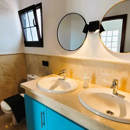 Vista With Heated Pool & Jacuzzi