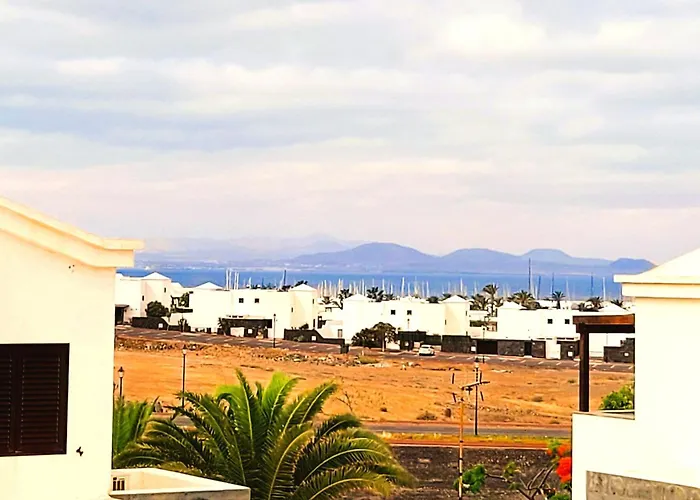 Vila With Heated Pool & Jacuzzi