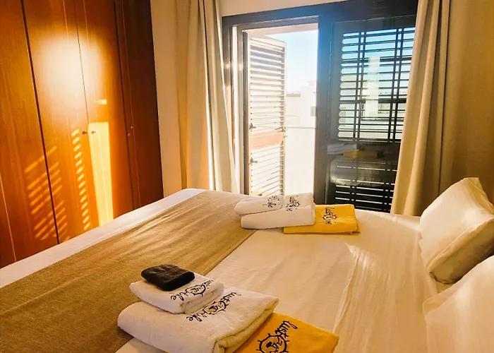 Vila With Heated Pool & Jacuzzi